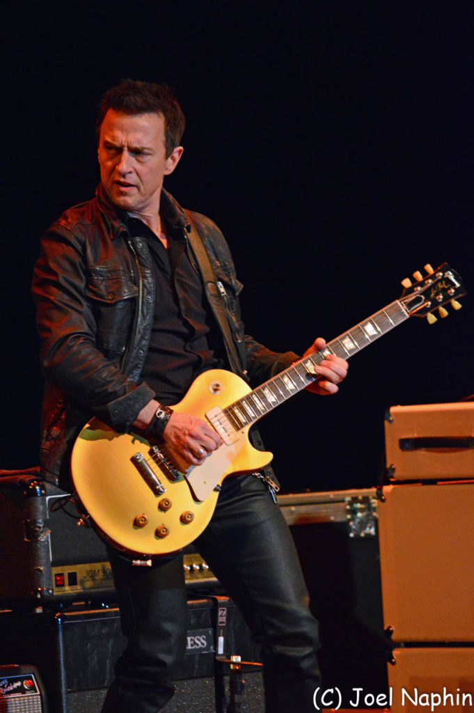 Colin James - Sanderson Centre - March 9, 2015