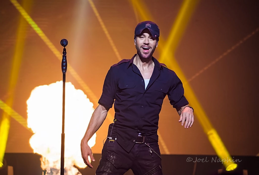Enrique Iglesias during the first of two sold out shows in Niagara Falls May 22. (Photo: Joel Naphin)