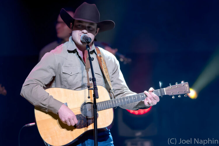 Jade Eagleson at the Avalon Theatre March 21 in Niagara Falls. Opening the show were Nate Haller and Riley Taylor. (PHOTO: Joel Naphin) 