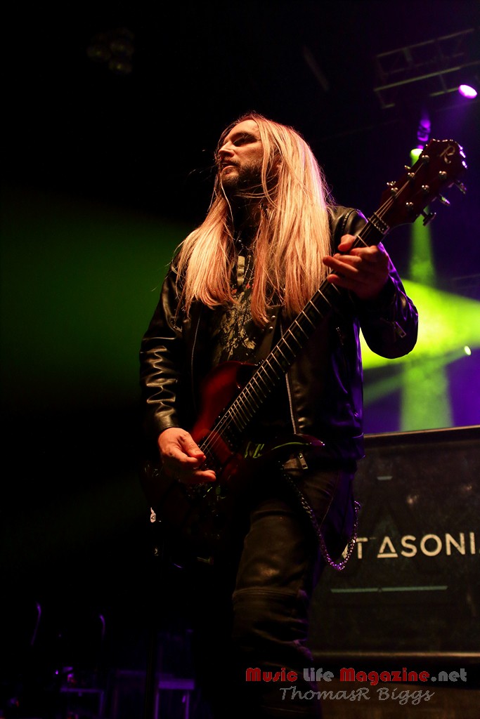 Rock Resurrection Tour with Theory of A Deadman, Skillet and Saint